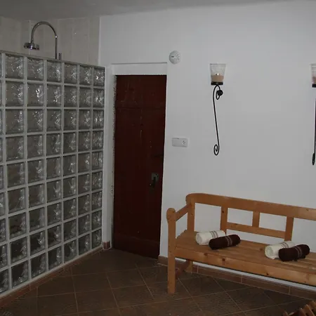 Jasan Dağ evi *